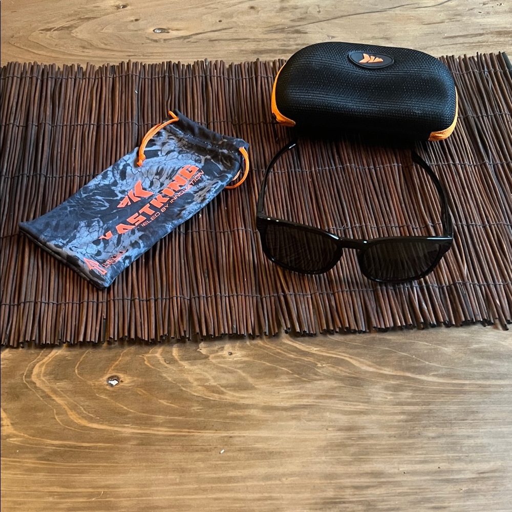 Kastking Black bifocal Sunglasses with Case